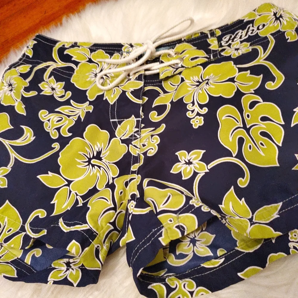 Hiho Hawaiian Board Shorts Sz. 2 - Picture 2 of 8